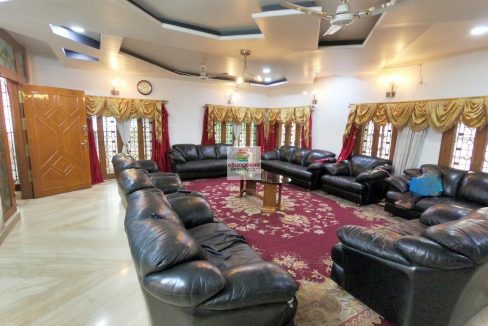 MG-road-50x80-bungalow-for-sale