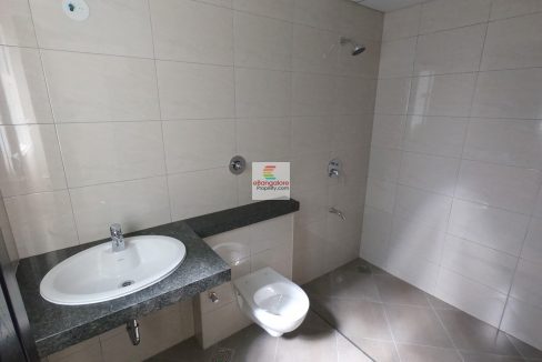 bathroom1
