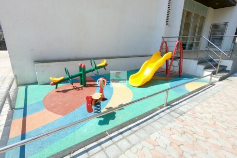 kids-play-area.jpg