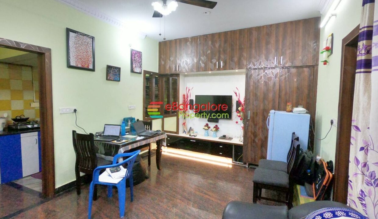 house-for-sale-in-ombr-layout.jpg