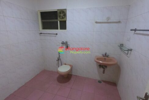 bathroom2