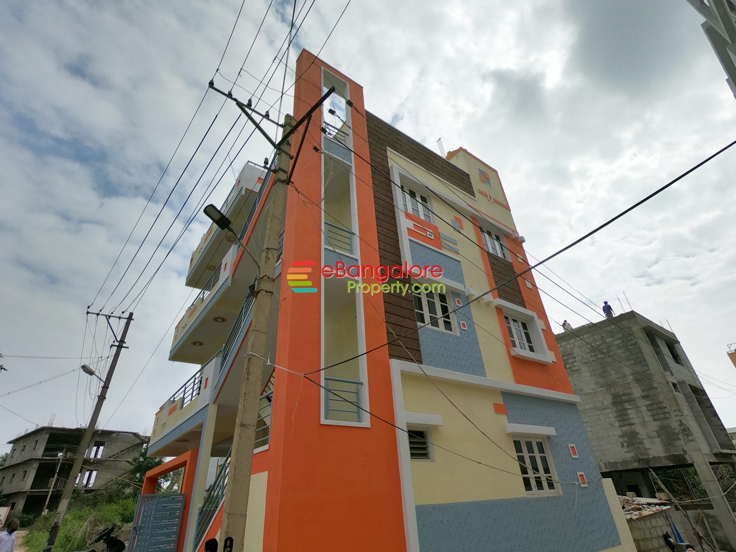 MS Palya E Khata – 3 Unit Building For Sale on 32×33 Corner – Semifurnished