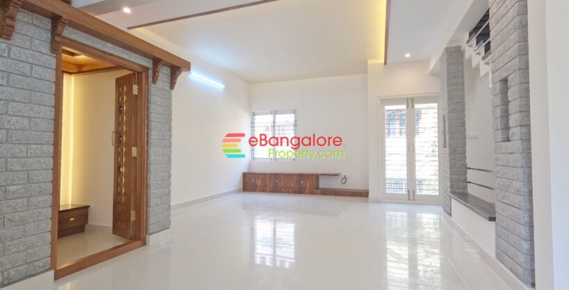 independent house for sale in girinagar