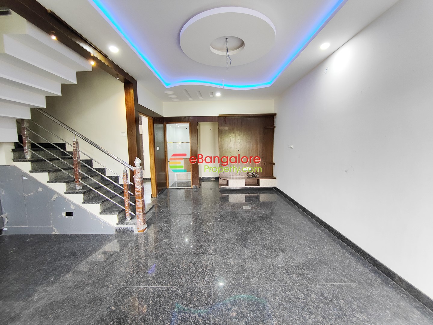 JP Nagar Ext BDA – 4BHK Triplex Plus Studio Unit House For Sale on 20×30 – Cozy Home 60