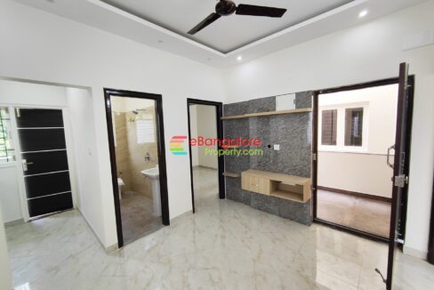 multi unit property for sale in hrbr layout