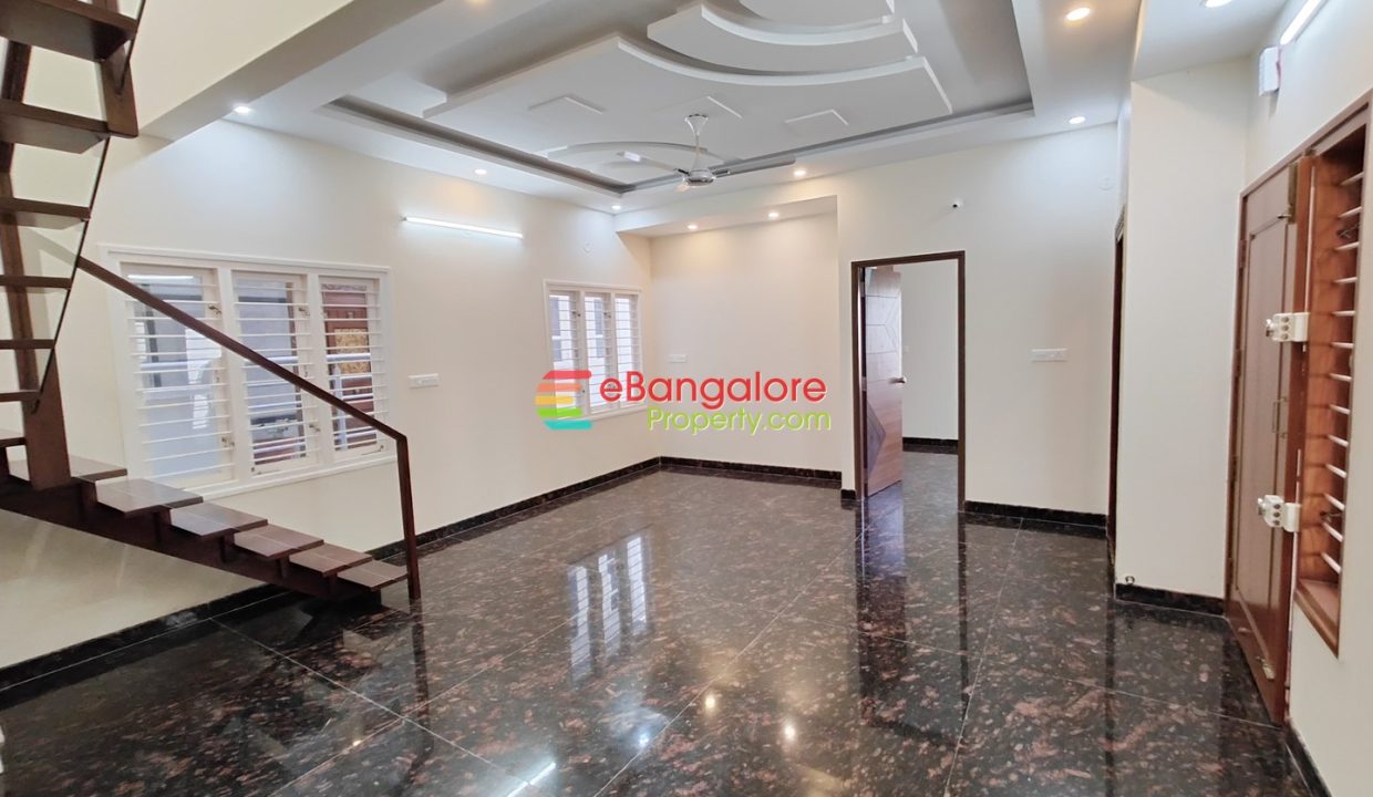 independent house for sale in ramamurthy nagar