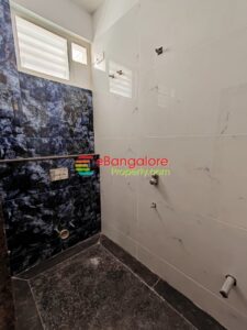 bathroom3