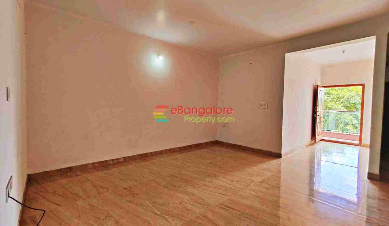 2Bhl Flat in Bnagalore South