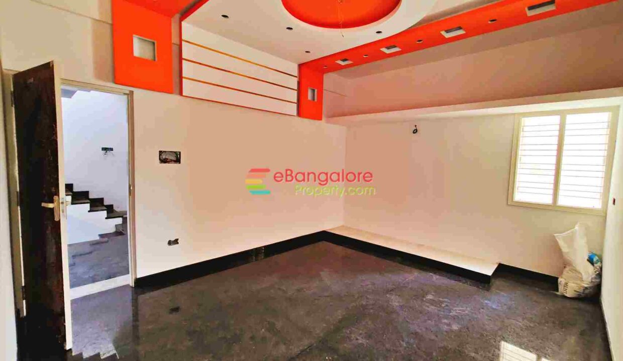 Triplex House for sale North Bnagalore