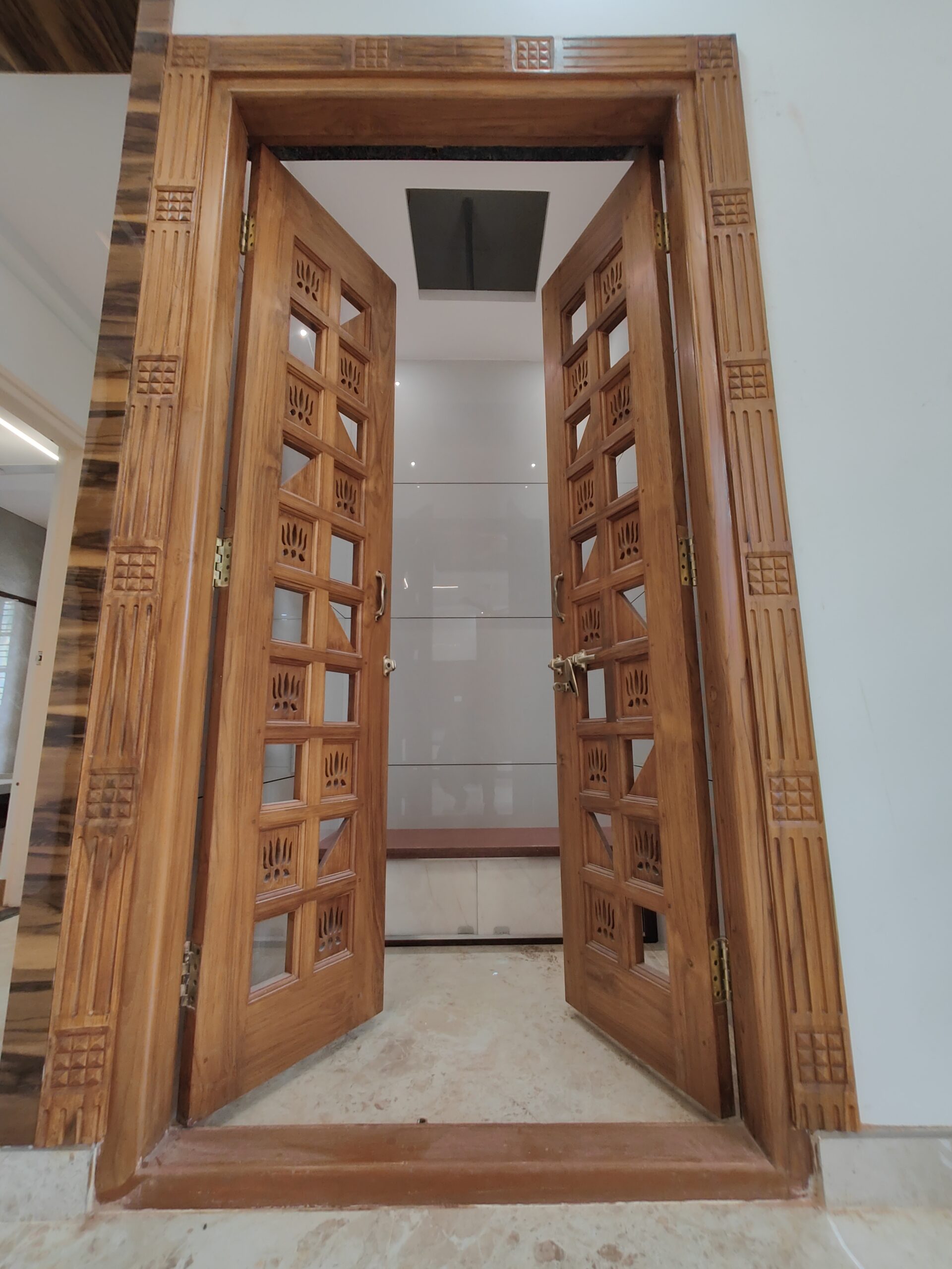 JP Nagar 8th Phase 4 Unit Rental Building For Sale on 30×40