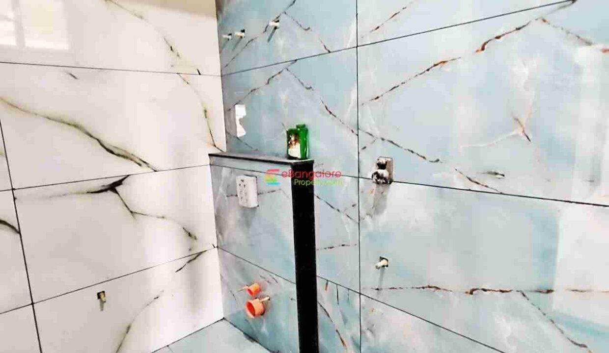 Bathroom (2)